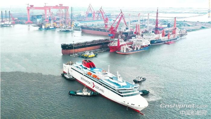 全球最先進(jìn)的雙燃料高速豪華客滾船試航