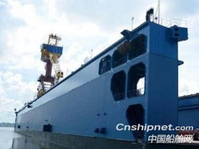 上海華潤大東船務工程交付一艘2.2萬噸舉力浮船塢