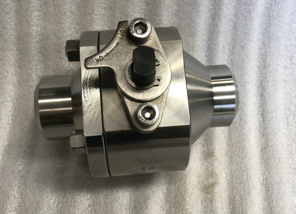 焊接式高壓球閥實物圖片