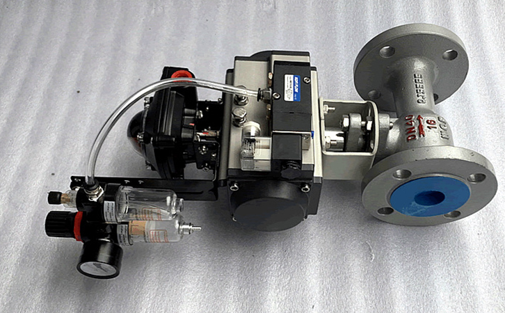 氣動鑄鐵高溫一體式球閥實物圖